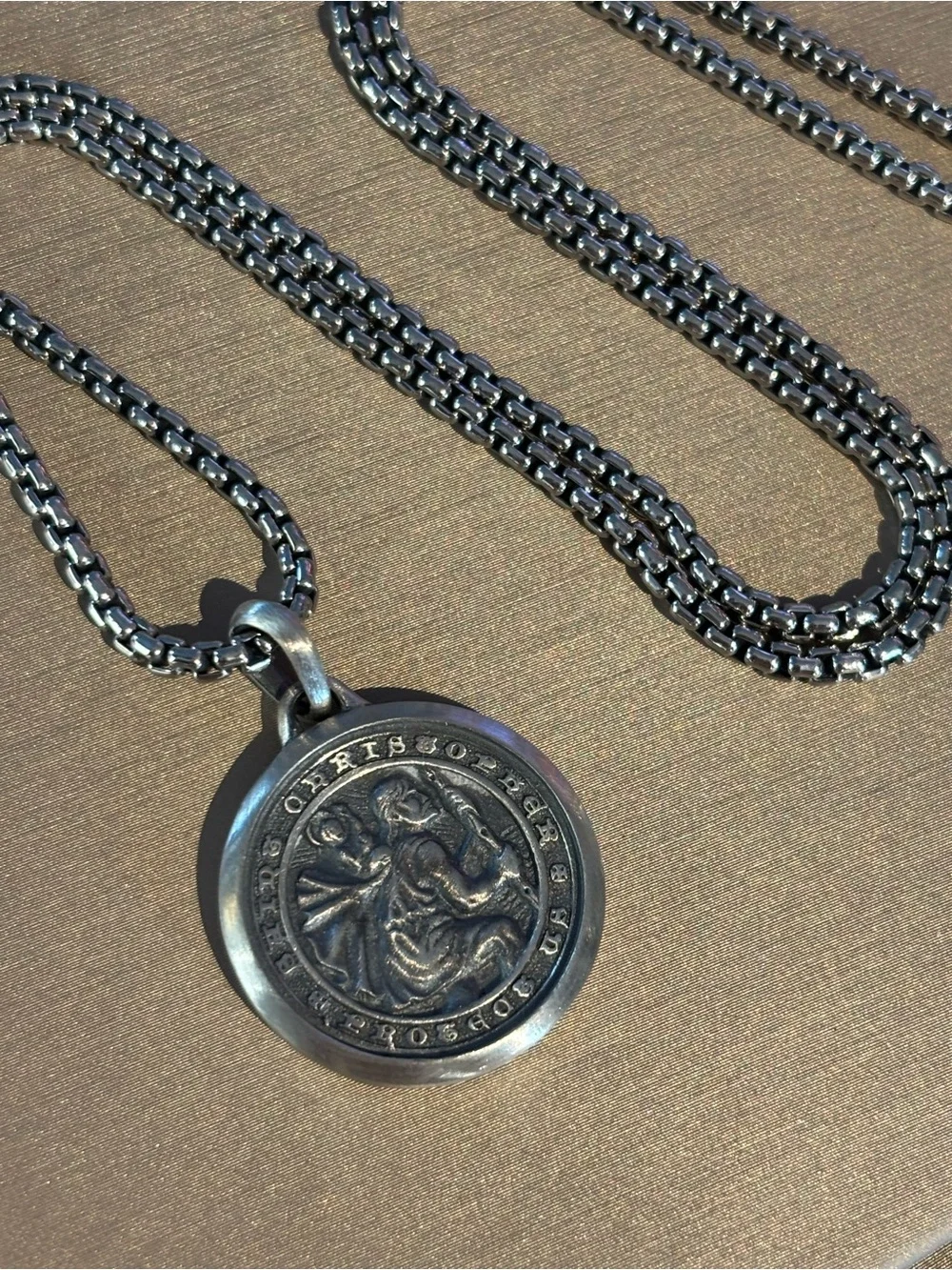 David Yurman st Cristopher amulet Sterling silver 925 and box chain 2.7mm 22”